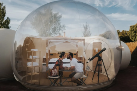 Glamping para Parejas: Cómo planificar una escapada romántica en la naturaleza.