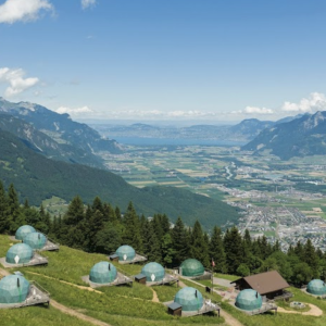 Whitepod Eco-Luxury Hotel, Valais, Suiza