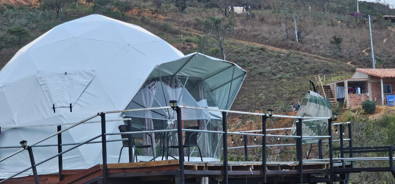 Glamping Domo Valley