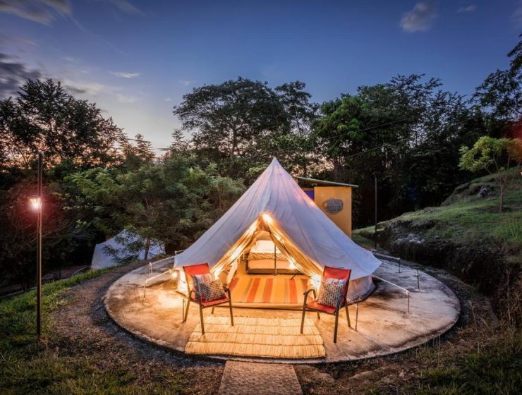 Mangoo Glamping